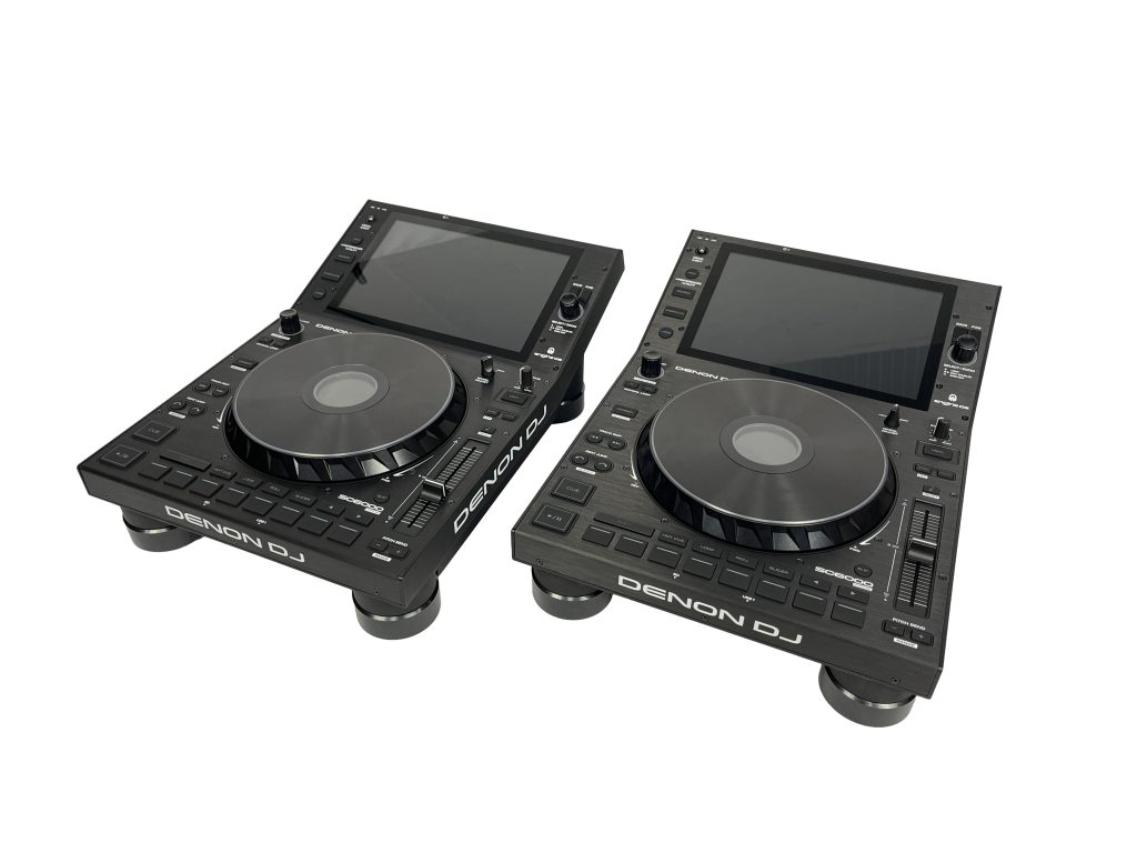 Pair of Denon SC6000